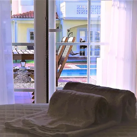 Apartment By The Pool - In D'el Rey *